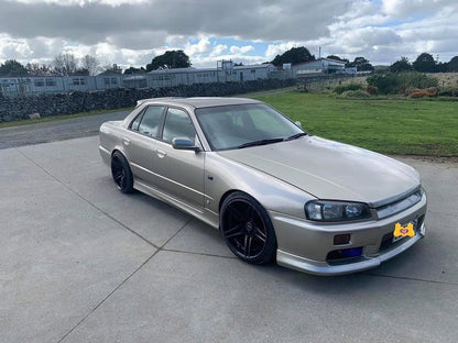 R34 Sedan Aero Skirts
