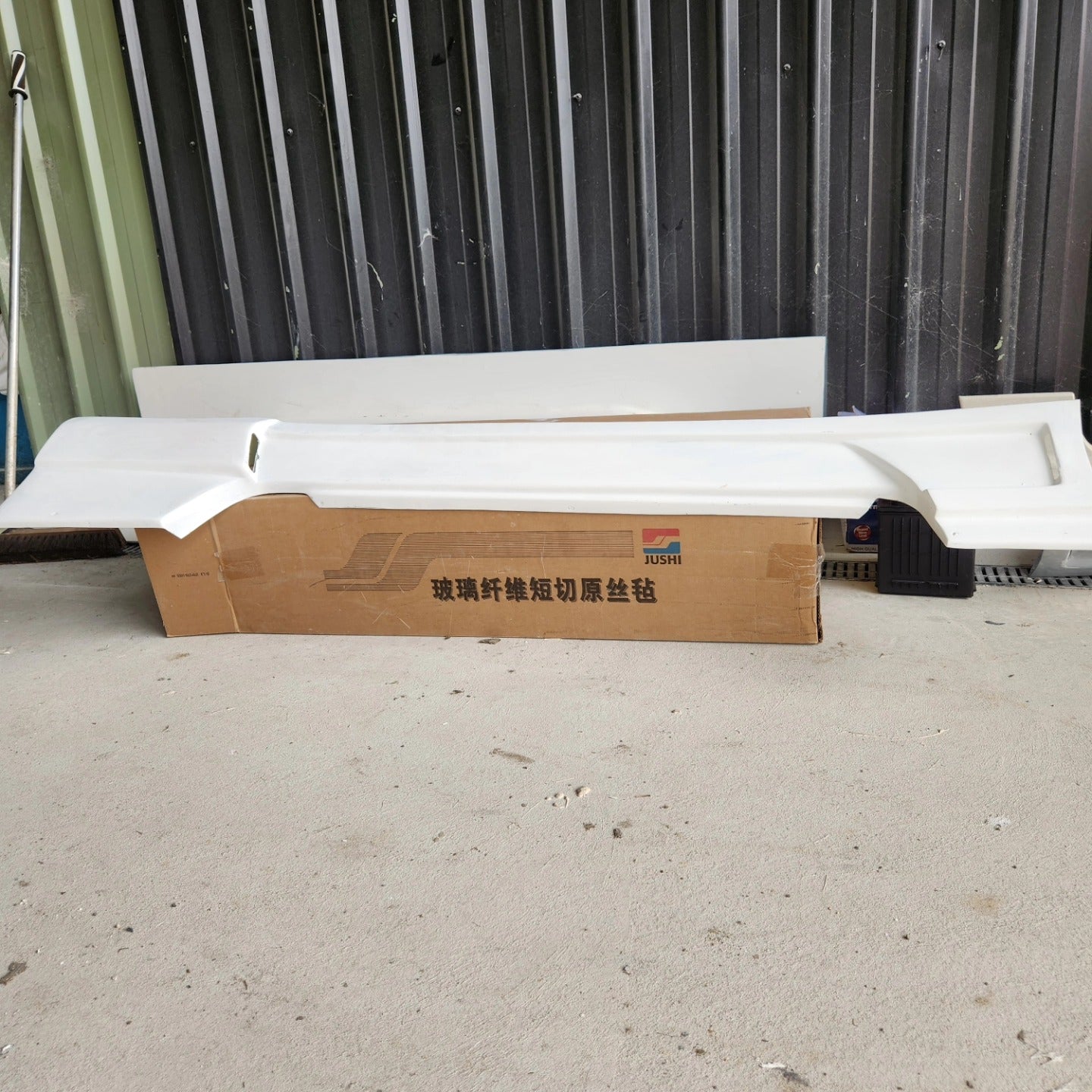 s15 racing line style side skirts